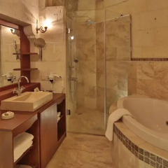 Golden Cave Suites 5* Номер Делюкс с различными типами кроватей фото 25