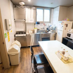 Beewon Guest House - Hostel Кровать в мужском общем номере с двухъярусной кроватью фото 4