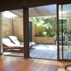 Отель Feel Good Apartments Ciutat Vella Испания, Барселона - отзывы, цены и фото номеров - забронировать отель Feel Good Apartments Ciutat Vella онлайн балкон