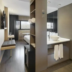Отель AC Hotel Sants by Marriott Испания, Барселона - отзывы, цены и фото номеров - забронировать отель AC Hotel Sants by Marriott онлайн удобства в номере фото 2