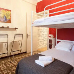 Апартаменты Centric Apartments Sagrada Famila 3 Барселона комната для гостей фото 5