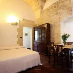 Отель Chiesa Greca B&B Suites 4* Стандартный номер фото 8