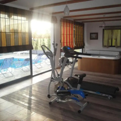 Отель Durazzo Resort & Spa фитнесс-зал фото 3