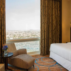 Отель Four Points by Sheraton Kuwait комната для гостей фото 5