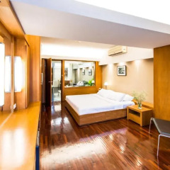 Апартаменты Laemtong Serviced Apartment Люкс с различными типами кроватей фото 12