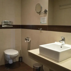 Отель Bon Bon Central 3* Полулюкс