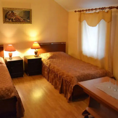 Гостиница Mini-Hotel Yuzhnyy в Ярославле отзывы, цены и фото номеров - забронировать гостиницу Mini-Hotel Yuzhnyy онлайн Ярославль сейф в номере