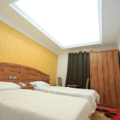 Sun City International Hotel 2* Стандартный номер с двуспальной кроватью фото 4