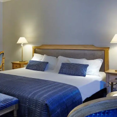 Royal Hotel Paris Champs Elysées 4* Улучшенный номер с различными типами кроватей фото 3