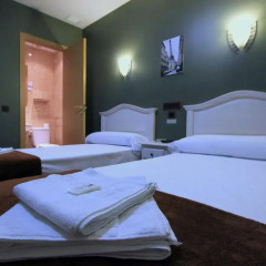 Отель Hostal Regio Номер категории Эконом с различными типами кроватей фото 2