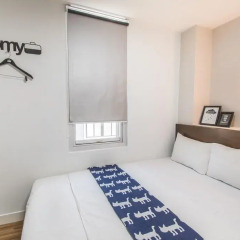 Отель Ekonomy Guesthouse Haeundae 3* Стандартный номер с двуспальной кроватью фото 2