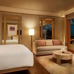 Отель The Ritz-Carlton, Millenia Singapore 5* Номер Deluxe Kallang с двуспальной кроватью фото 4