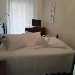 Отель Portfolio Guest House Стандартный номер разные типы кроватей фото 4