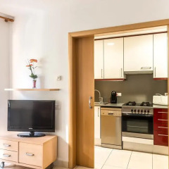 Отель Apartamentos Navas 2 Барселона в номере фото 2