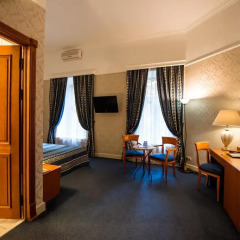 Гранд Отель Украина 5* Стандартный номер фото 9