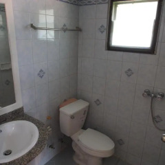 Отель Waree's Guesthouse ванная