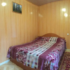 Гостиница Гостевой Дом Пихтовый Мыс на Домбае отзывы, цены и фото номеров - забронировать гостиницу Гостевой Дом Пихтовый Мыс онлайн Домбай комната для гостей фото 2