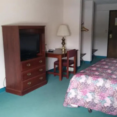 Magnuson Hotel Franklin Square Inn 2* Стандартный номер с различными типами кроватей фото 6