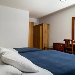 Отель Hostal LK Стандартный номер с различными типами кроватей фото 13