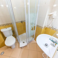 Hotel Bahamas 4* Стандартный номер с двуспальной кроватью фото 2