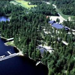 Отель Holiday Centre Huhmari Йоенсуу спортивное сооружение