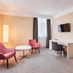 Отель Gallery Palace 4* Улучшенный номер с 2 отдельными кроватями