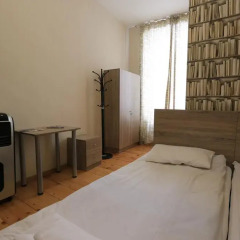 Отель Gallery Hostel Tbilisi Грузия, Тбилиси - отзывы, цены и фото номеров - забронировать отель Gallery Hostel Tbilisi онлайн сейф в номере