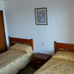 Отель Apartamentos Llevant Апартаменты с различными типами кроватей