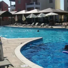 Отель Andriana Resort бассейн