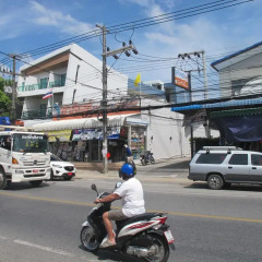 Отель Phuket Jula Place парковка