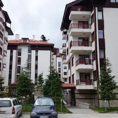 Отель TES Flora Apartments Болгария, Боровец - отзывы, цены и фото номеров - забронировать отель TES Flora Apartments онлайн парковка
