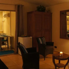 Отель Regina Suite Lodge комната для гостей