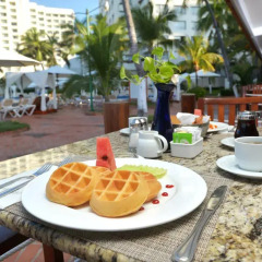 Hotel Emporio Ixtapa 3* Улучшенный номер с различными типами кроватей фото 2