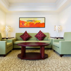 Отель Holiday Inn Shanghai Hongqiao Central 4* Представительский люкс с различными типами кроватей фото 7