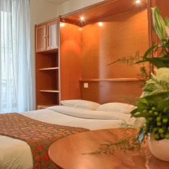 Отель Pavillon Courcelles Parc Monceau 3* Студия с различными типами кроватей фото 9