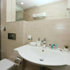 Hotel Oresti Center 3* Стандартный номер с различными типами кроватей фото 7