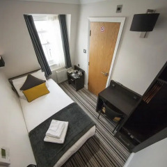 Отель St Georges Inn Victoria 3* Стандартный номер с различными типами кроватей фото 10