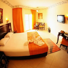 Отель Sphinx Aqua Park Beach Resort 3* Улучшенный номер с различными типами кроватей фото 4