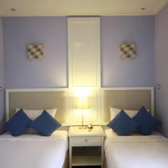 Hotel Alley 3* Улучшенный номер с двуспальной кроватью фото 21