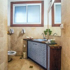Апартаменты Old Jaffa - Apartments By The Sea Тель-Авив ванная