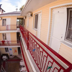 Гостиница 5 Stars Guest House балкон