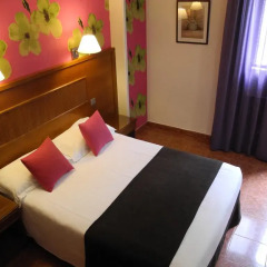 Hotel Lloret Ramblas Барселона комната для гостей