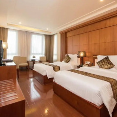 Nhat Ha 3 Hotel 4* Улучшенный номер с различными типами кроватей фото 4
