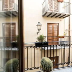 Отель Casetta in Centro Guascone Италия, Палермо - отзывы, цены и фото номеров - забронировать отель Casetta in Centro Guascone онлайн балкон