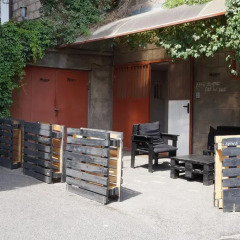 Zebra Hostel & Tours