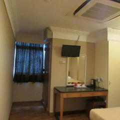 Arianna Hotel 2* Стандартный номер с двуспальной кроватью