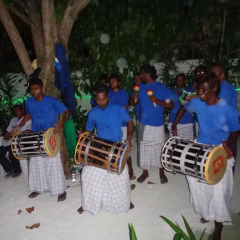 Отель Askani Thulusdhoo Остров Гасфинолу питание