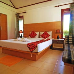 Отель Golden Bay Cottage 3* Бунгало Делюкс с различными типами кроватей фото 4