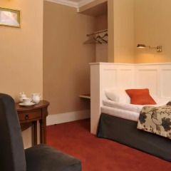 Отель American House Hennela 3* Стандартный номер с различными типами кроватей фото 2