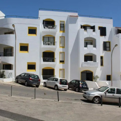 Отель Cheerfulway Cerro Atlântico Apartamentos Португалия, Албуфейра - отзывы, цены и фото номеров - забронировать отель Cheerfulway Cerro Atlântico Apartamentos онлайн парковка
